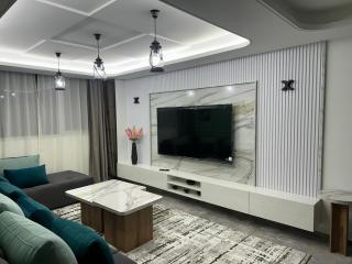 Hilton View Tower Luxurious Partial Sea View - 8