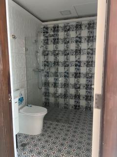 Robinson's Place Residences, tower 2 - 8