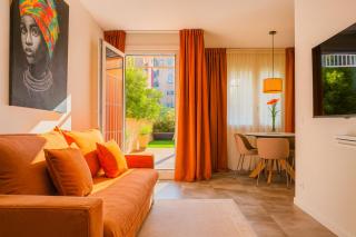 Barcelona Aura Apartments - 0