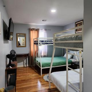 Lovely 3BR Home Quick Trip to NYC Prudential - 7