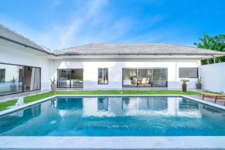 Lotus Villa-Cozy 3BR in Canggu - 0