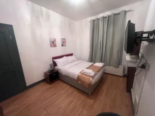 Rooms by Emirate Stadium - 7