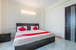 Hotel O The Grand Venice Mall Formerly VM Residency - 6