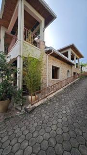 Lascar Homes Luxury - 3