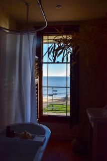 Sunray House - Sea View, Beach Front Holiday Home - 5