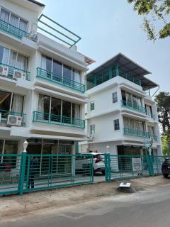 High Five Hotels - Assagao - 9