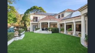 Southport 5B & 4B large family entertainer - 3