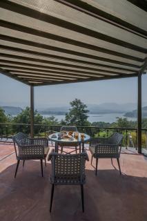 SaffronStays Lakefront Nivriti - 9