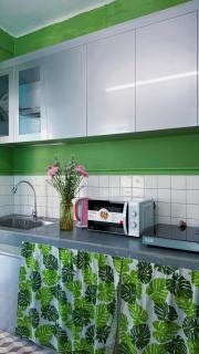 Cozy 2BR Retreat with Outdoor Living & Garden - 2