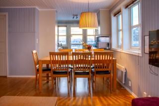 Rorbuene Svolvær Havn - 7