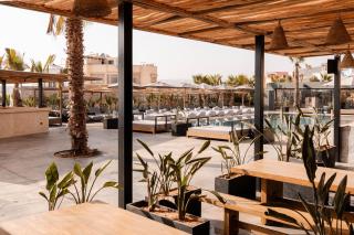 Nobi Surf Boutique Hotel - 7