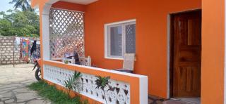 Orange apartments - 3