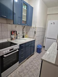 Bright, Warm & Homelike Apartment - 5