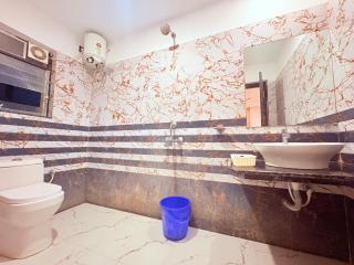 Bong Prince Near The New Digha Sea Beach - 3