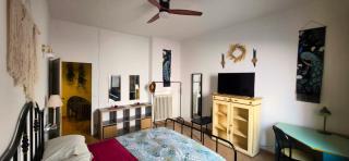 Bologna's Old Town Nouveau & Déco apartment - 7