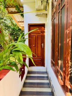 Happy Spring Guest - 6