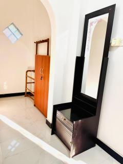 Happy Spring Guest - 4