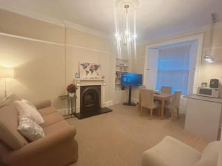 Adorable 2BR Apartment - 5