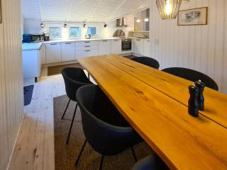 Holiday Home With Wilderness Bath - 2