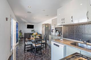 Welcome To The Relax Zone - 5