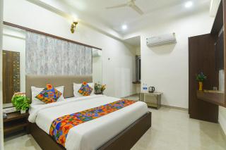 FabHotel Jai Palace Comfortable Stay - 1