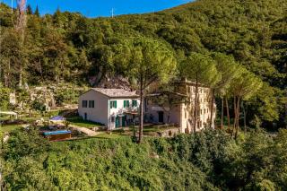 Villa With Cave Spa In The Valle Del Menotre - 0