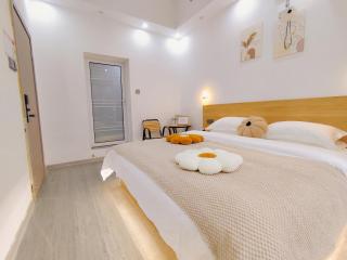 Ruolan Courtyard - 5