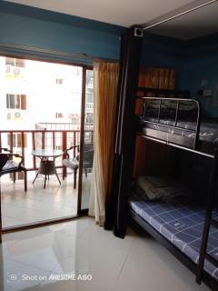Jomtien Beach Hostel & Guesthouse - 9