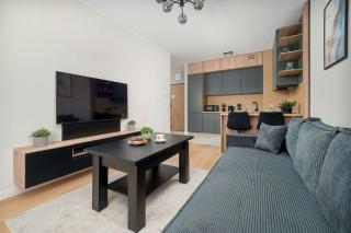 Spacious Apartment with Parking & Balcony by Noclegi Renters - 6