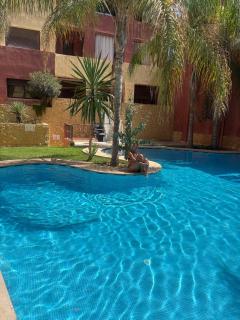 Moroccan style Soltana pool & central internet - 3