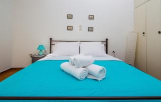 Sunny 1bd apartment just 1minute to Acropolis - 0