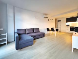 Apartamento céntrico, moderno, Terrassa Rambla - 2