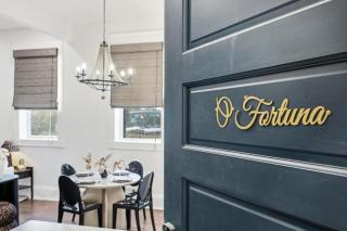 O Fortuna Stunning 2BR 2BA Apt with Heated Pool - 0