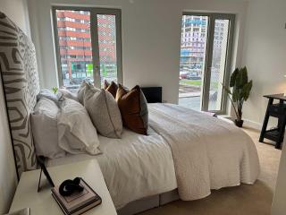 Central Birmingham Stay - Chic 2Bed2Bath Apartment - 8