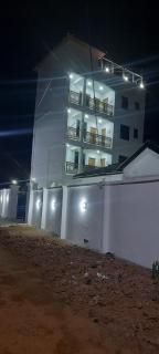 Regal Royal Suites - 4