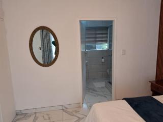 Buona Notte Suites in Linden - 8