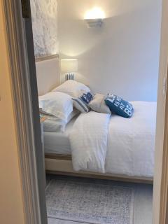 Sea-AH-na Side Cottage - 1