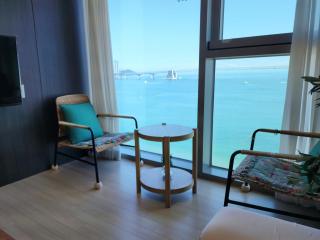 Beachfront view # Sunrise # Photo restaurant # Beam project # - Busan - 1