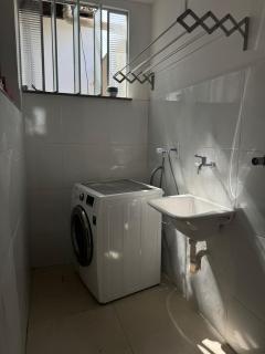 QUARTO e SALA ACONCHEGANTE - 1