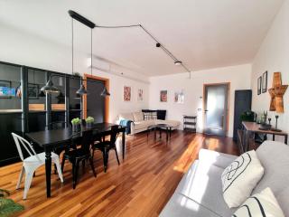 "Industrial Suite" - Centro Storico Trieste - Viale XX Settembre - 3