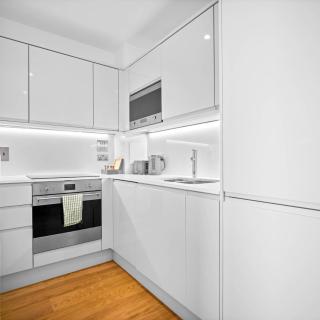 Stylish 1 Bed Apartment - Central Birmingham - Balcony - Smart TV - Fast Wi-Fi 606D - 7