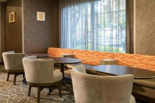 Springhill Suites by Marriott State College - 4