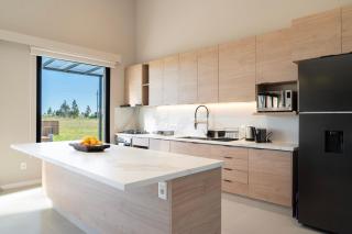 Hermosa casa a estrenar en barrio privado El Quijote - 3