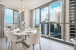 Huge Modern 1BR in Creek Harbour steps to Central Park with a creek view and infinity pool by La Brisa Dubai - 8