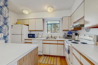 Sea Colony --- 9701 Evergreen Way - 4