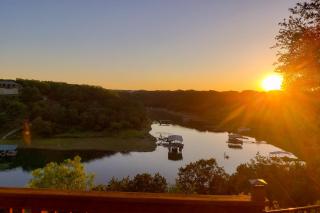 Spicewood Sunset Lake Villa - 8