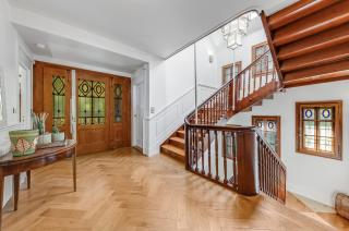 THE LODGE 7 bedrooms Waterfront Villa by GuestLee - 4