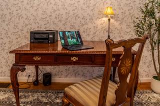 Peaceful Blufftop Home Over the Missouri - 2