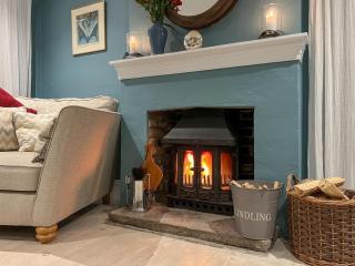 4 Bed in Winfrith Newburgh 86025 - 8