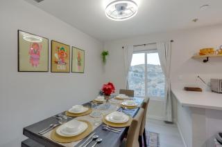 The Maharaja Retreat with Hot Tub and EV Charger! - 2